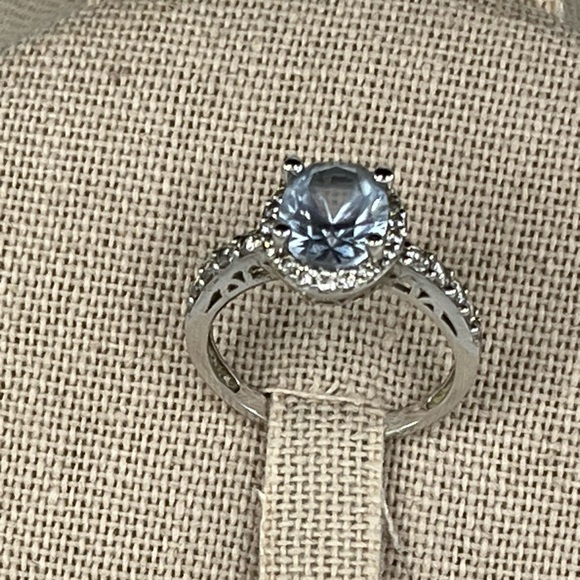 Vintage Estate Sterling Silver 925 Blue Topaz & Diamond Halo Ring – Size 6 - Picture 6 of 17